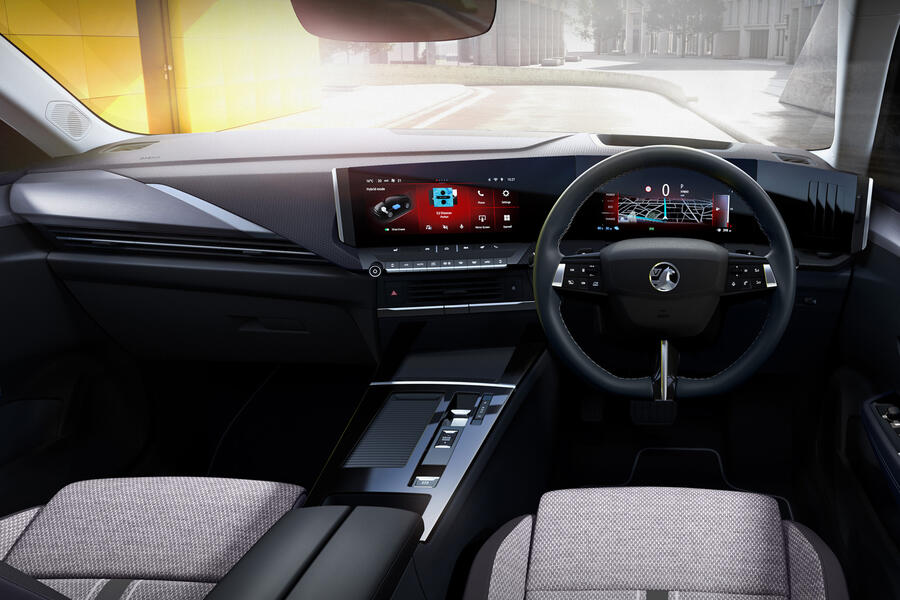 92 Vauxhall astra 2022 official images interior
