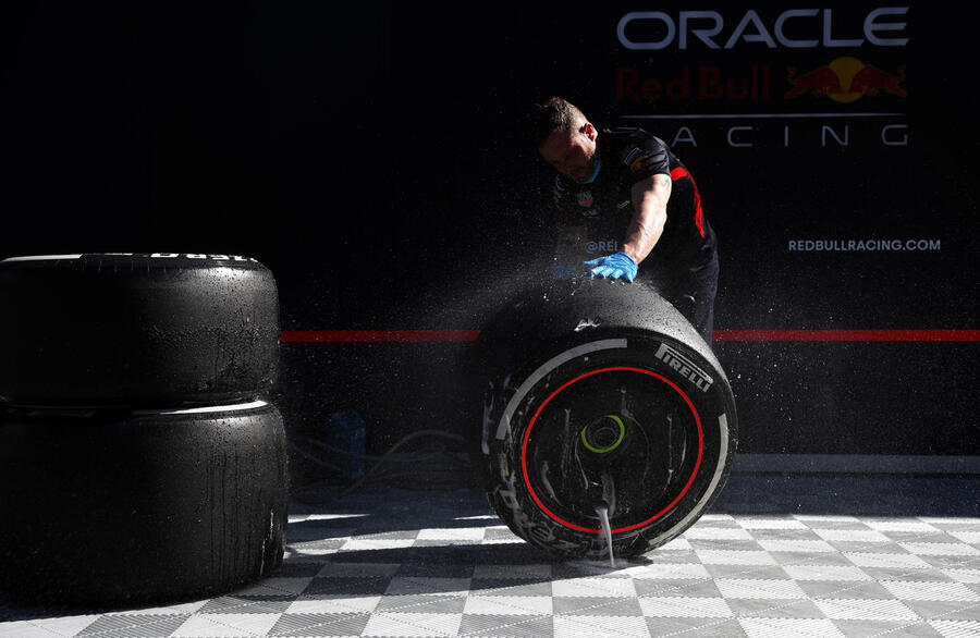 94 Formula one tyres