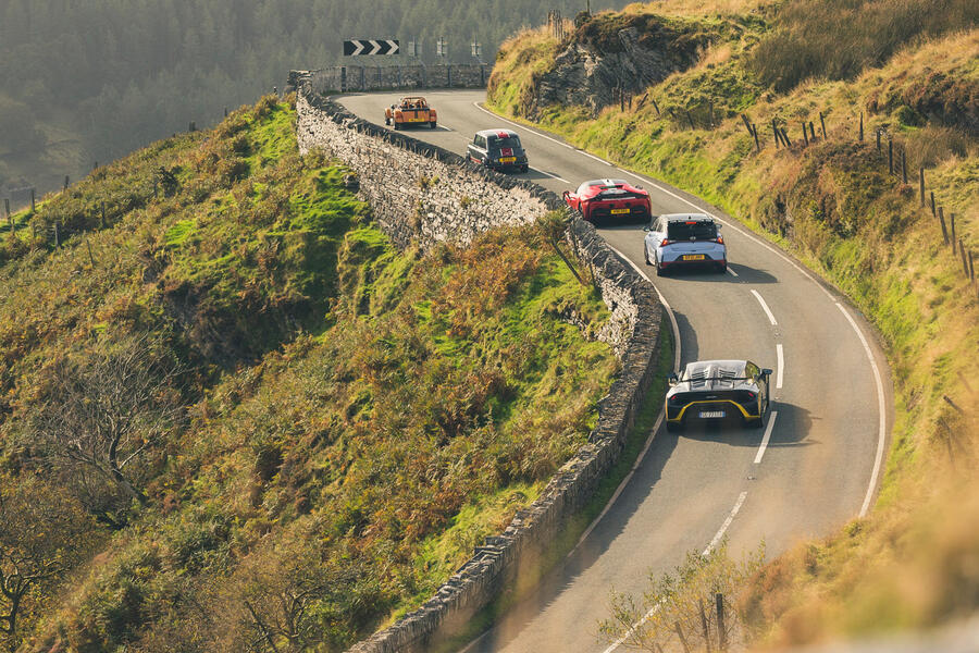 95 Britains best drivers car 2021 convoy rear