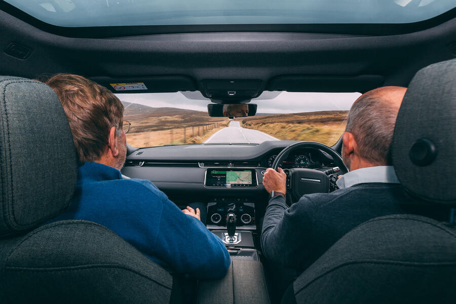 95 Land rover rr evoque 2019 firstride passenger sc 1