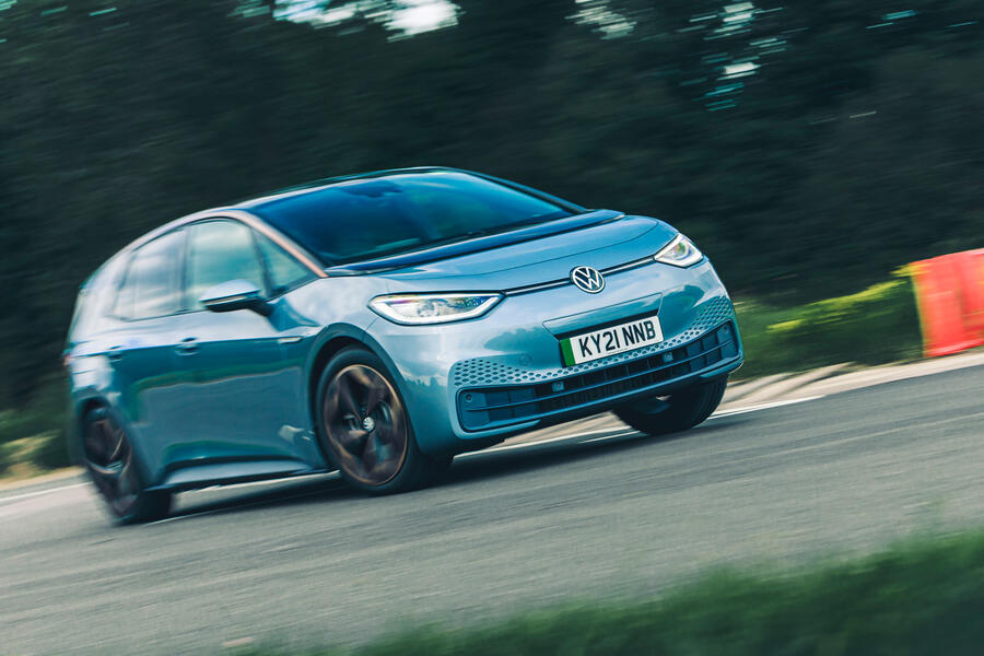 96 New vw id3 vs used jag i pace cornering id3