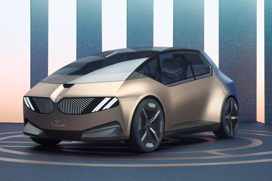 97 Bmw design in electric era feature i vision concept