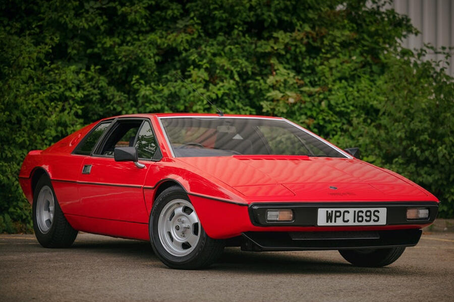 97 Btbwd 007 week lotus esprit