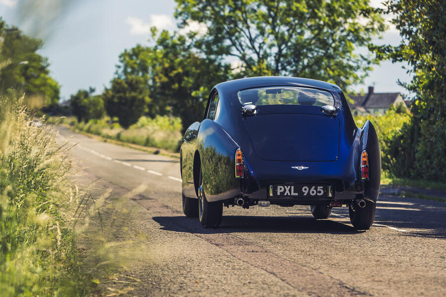 98 Bensport la sarthe feature 2021 hero rear
