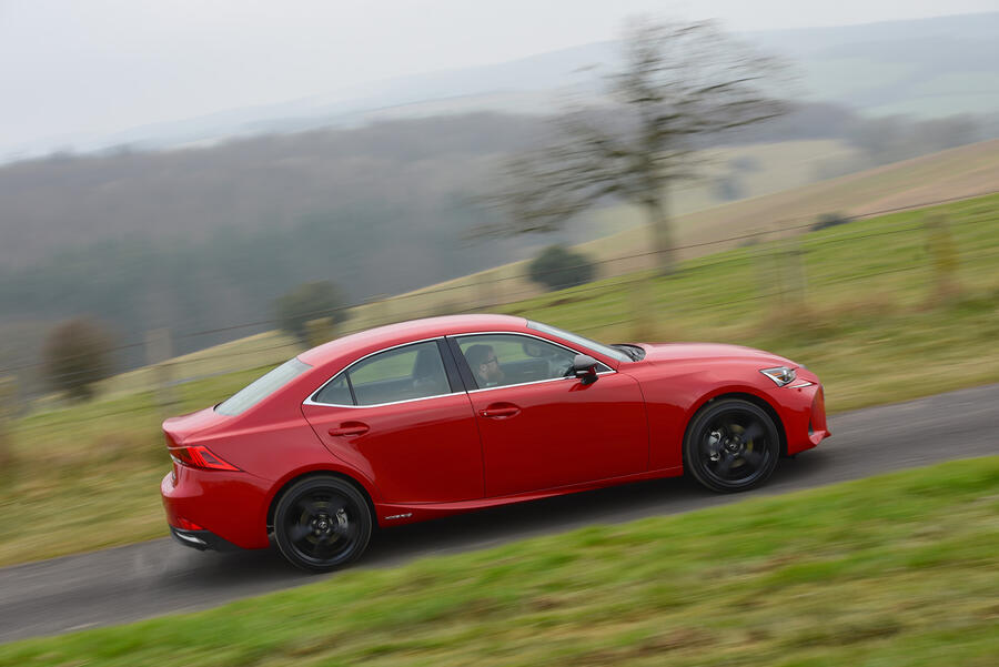 98 Nearly new buying guide lexus is 2021 side