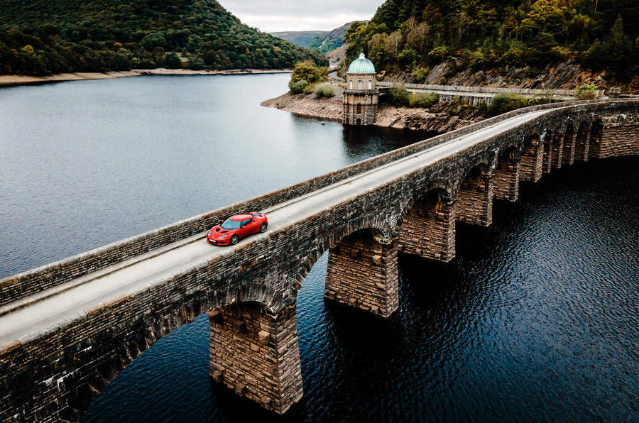 99 Lotus evora bridge 0