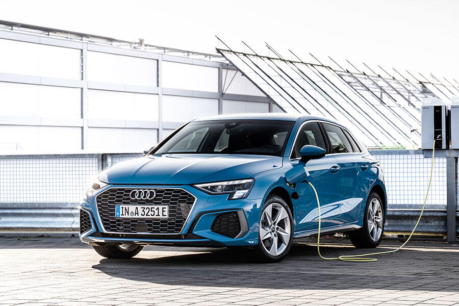 Ac promotedstory audi hybridstory a3 2