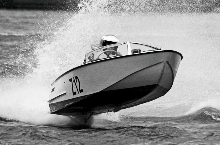 Albatross speedboat
