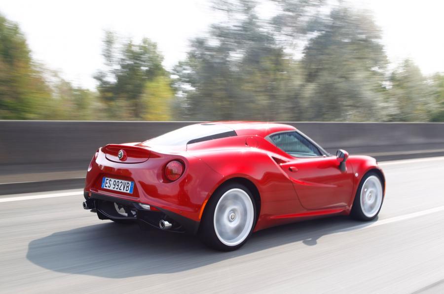 Alfa 4c drivee 03 1