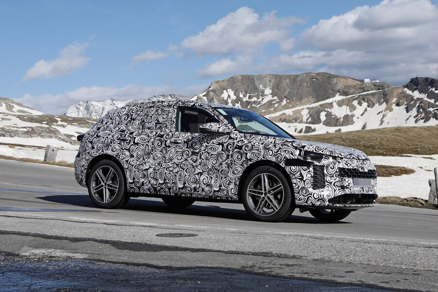 Audi q5 prototype front left hero 97