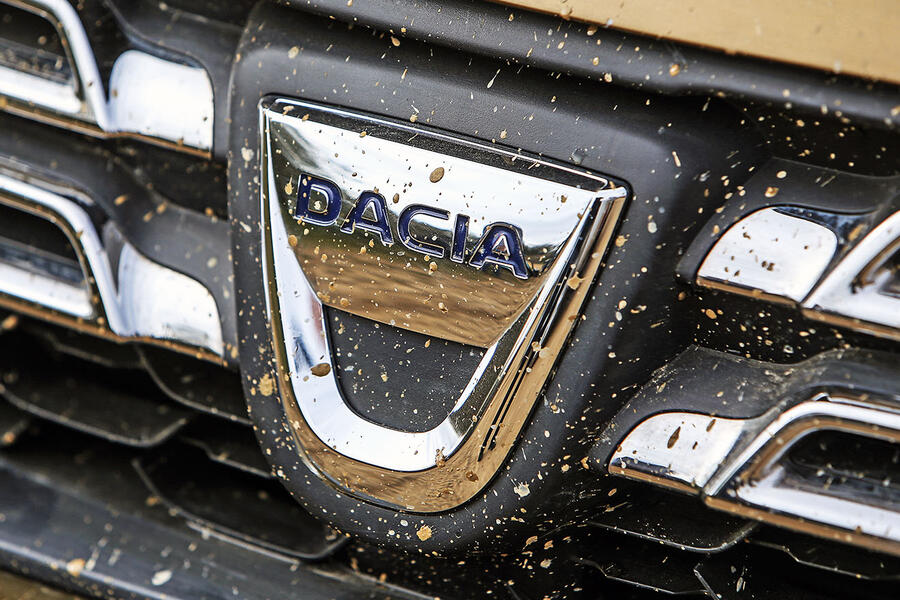 Dacia Badge