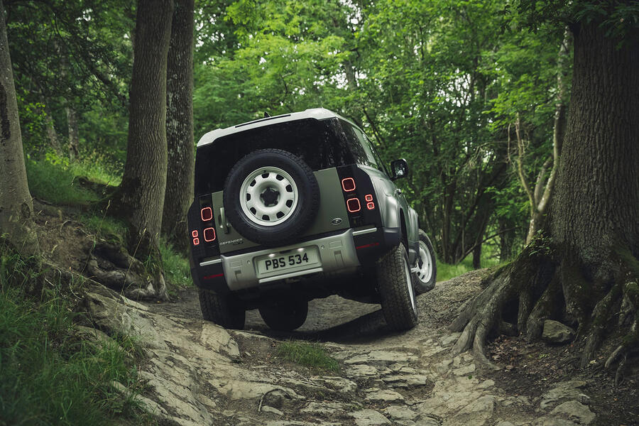 Defender 2019 1196