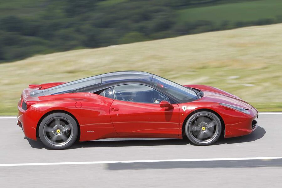 Ferrari 458 2011 1382e