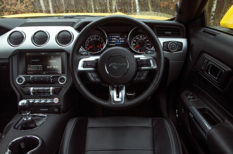 Ford mustang web 2016 056 0