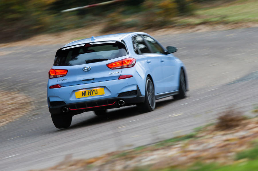 Hyundai i30n hard rear cornering 0