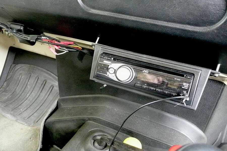 James ruppert   land rover infotainment