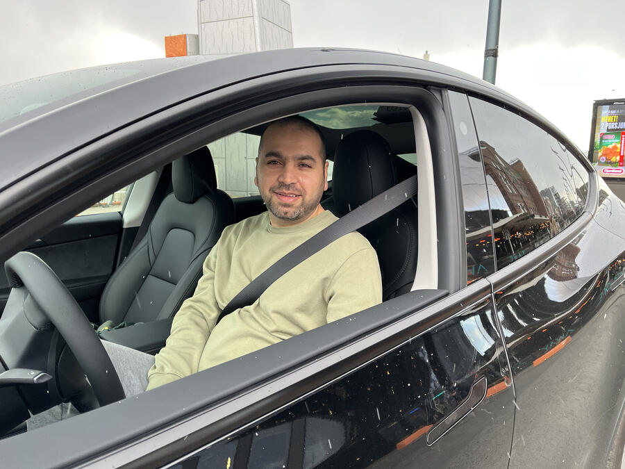 Lalnazar khan tesla model y 2