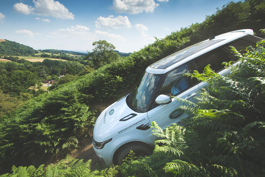 Luc 3274 eastnor castle