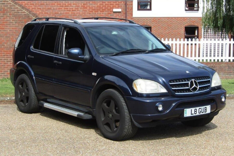 Mercedesbenz ml55 amg stationary side
