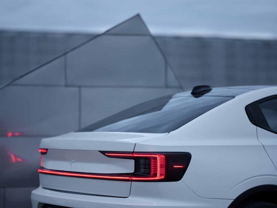 Polestar 2 011