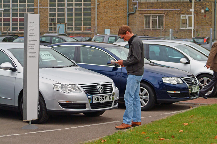 Readers q   dealer 0