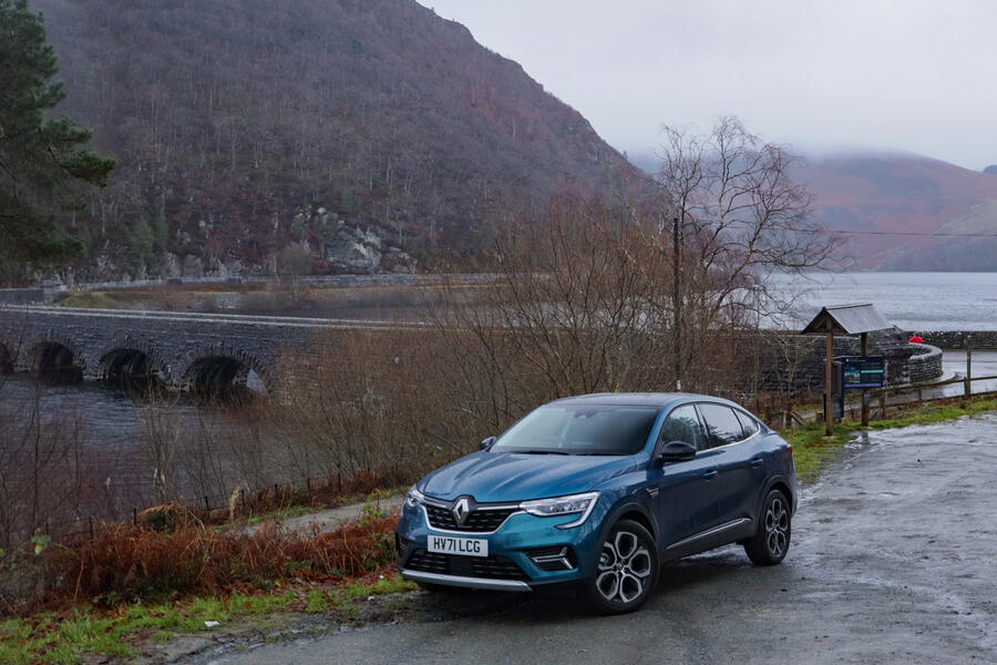 Renault arkana wales trip