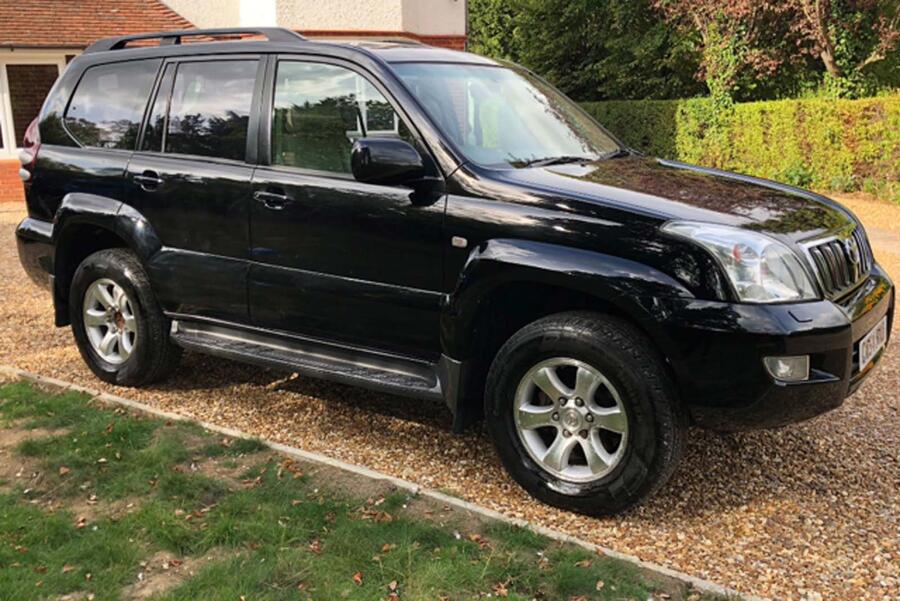 Ubg toyota land cruiser one we found je