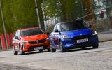 Renault Clio vs Suzuki Swift front tracking