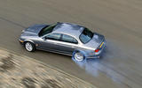 Jaguar S-Type V8 drifting