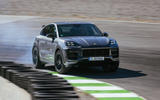 Porsche Cayenne Turbo E Hybrid frontcorner