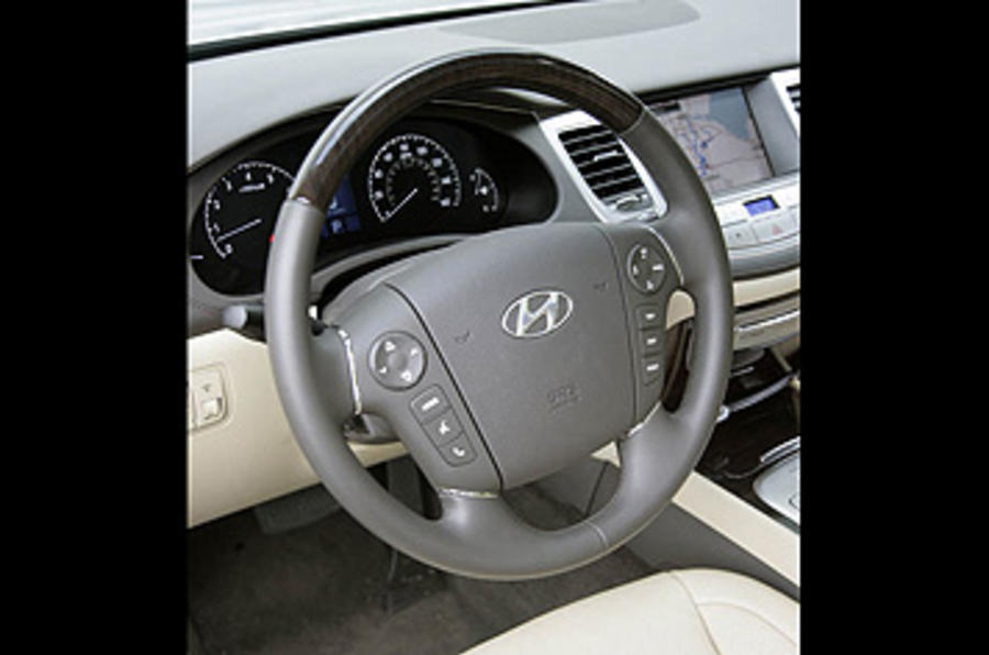 Hyundai Genesis steering wheel