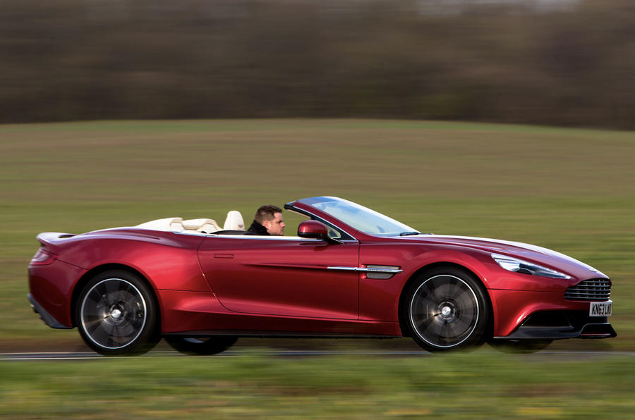 Aston Martin Vanquish Volante