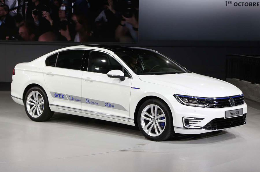 Volkswagen reveals 141mpg Passat GTE