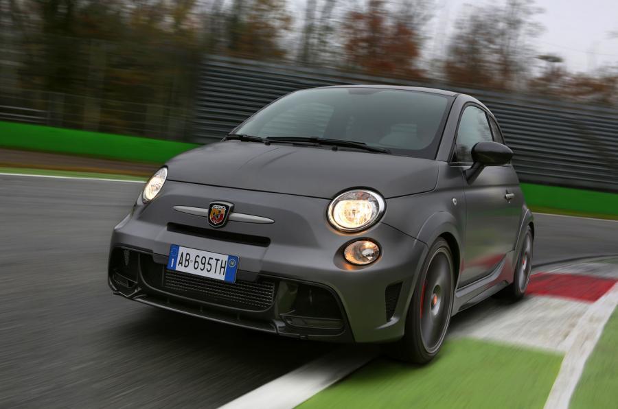 Fiat Abarth 695 Biposto