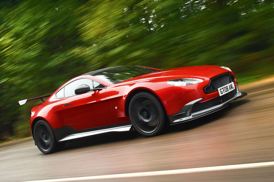 Aston Martin Vantage GT8