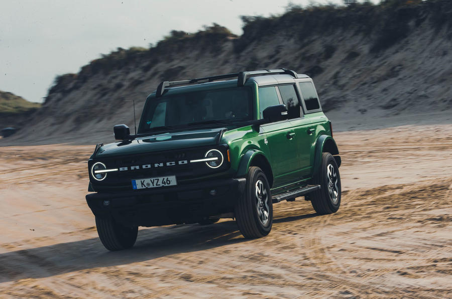 ford bronco 2023 review 001 ceach driving