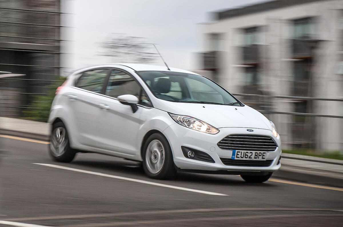 Ford fiesta 2013 1