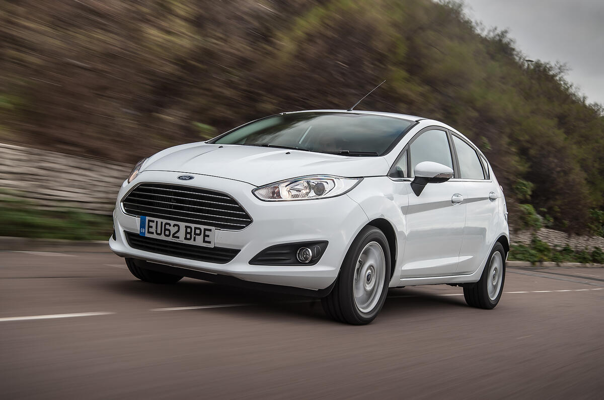 Ford fiesta 2013 4