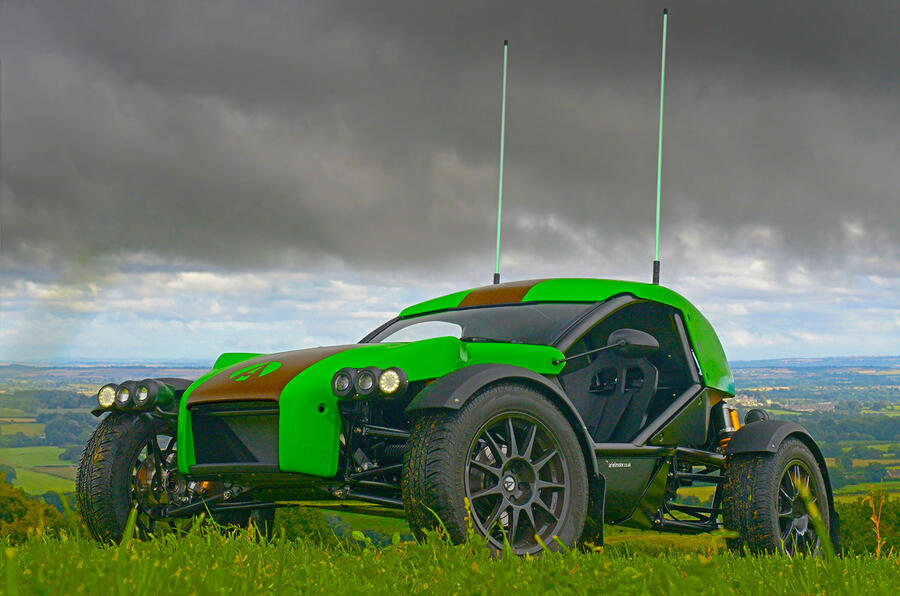 01 Ariel E Nomad front