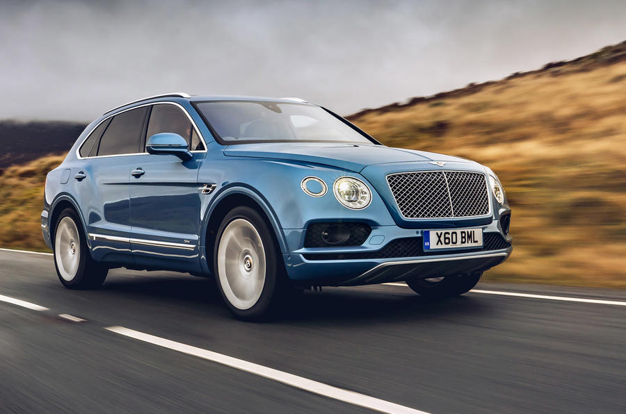 Bentley Bentayga Hybrid 2020 UK first drive review - hero front