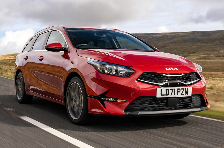 1 Kia Ceed Sportswagon tgdi 2021 uk first drive review hero front