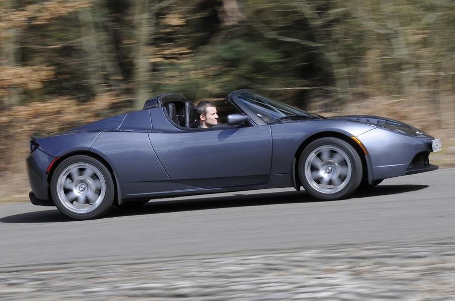 Tesla Roadster - side