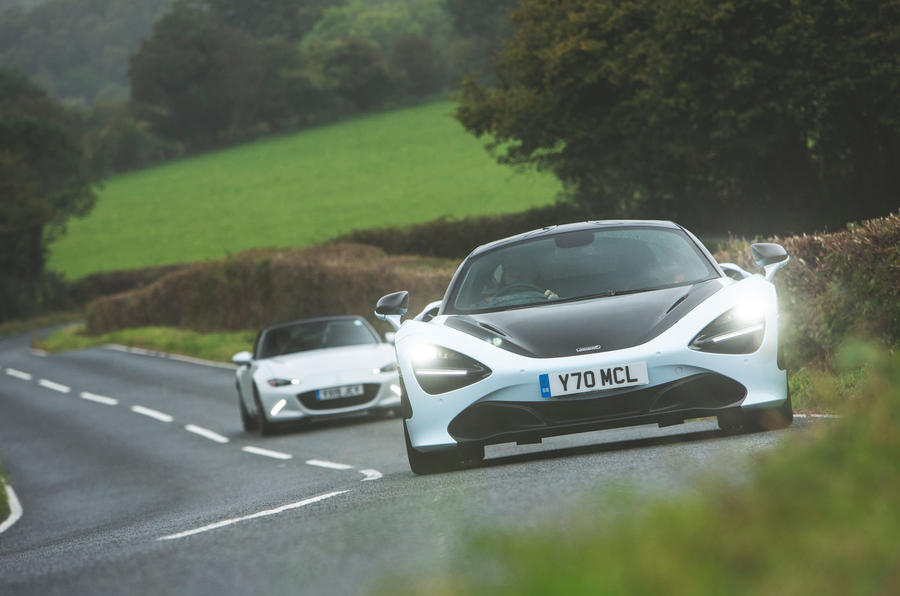 McLaren 720S vs Mazda MX-5 1