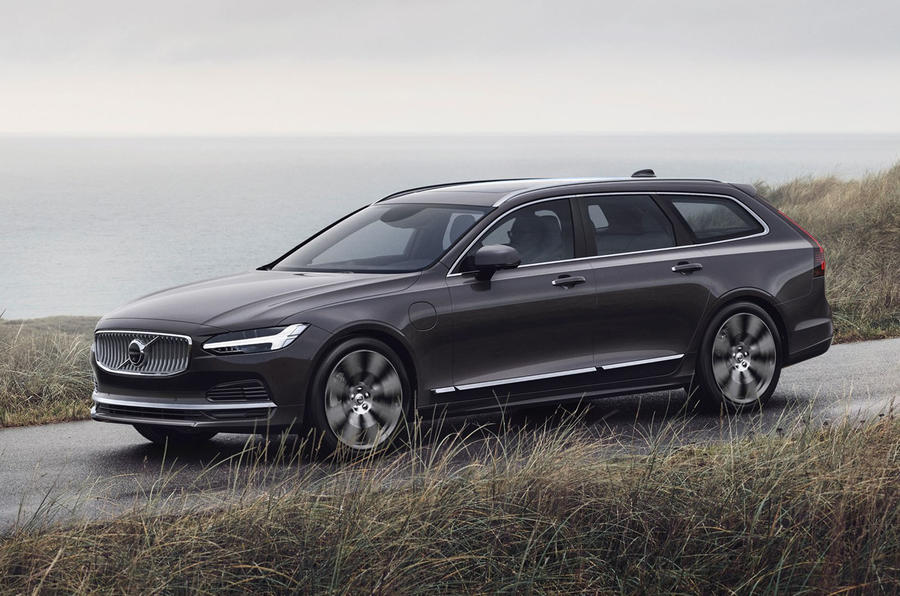 2020 Volvo V90 Recharge plug-in hybrid 