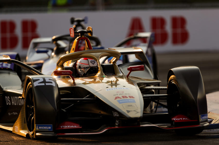 99 DS Formula e feature 2021 lead