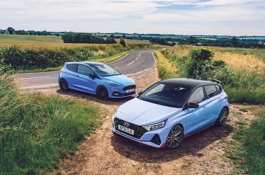 99 hyundai i20n ford fiesta st