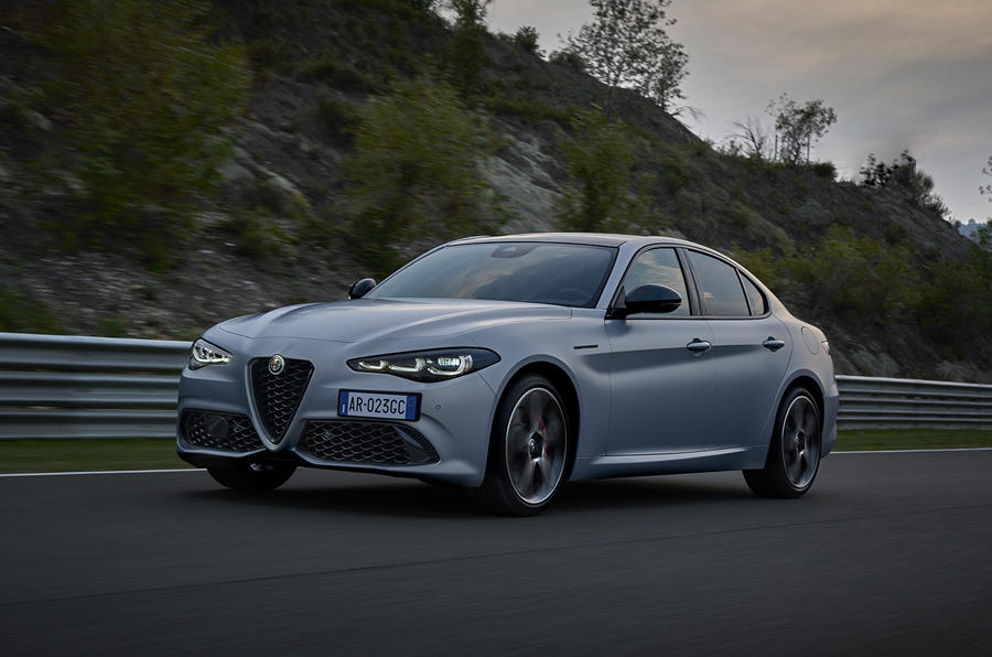 Alfa Romeo Giulia front dynamic