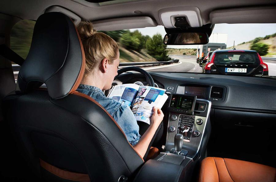 Insurance industry outlines framework for driverless car insurance