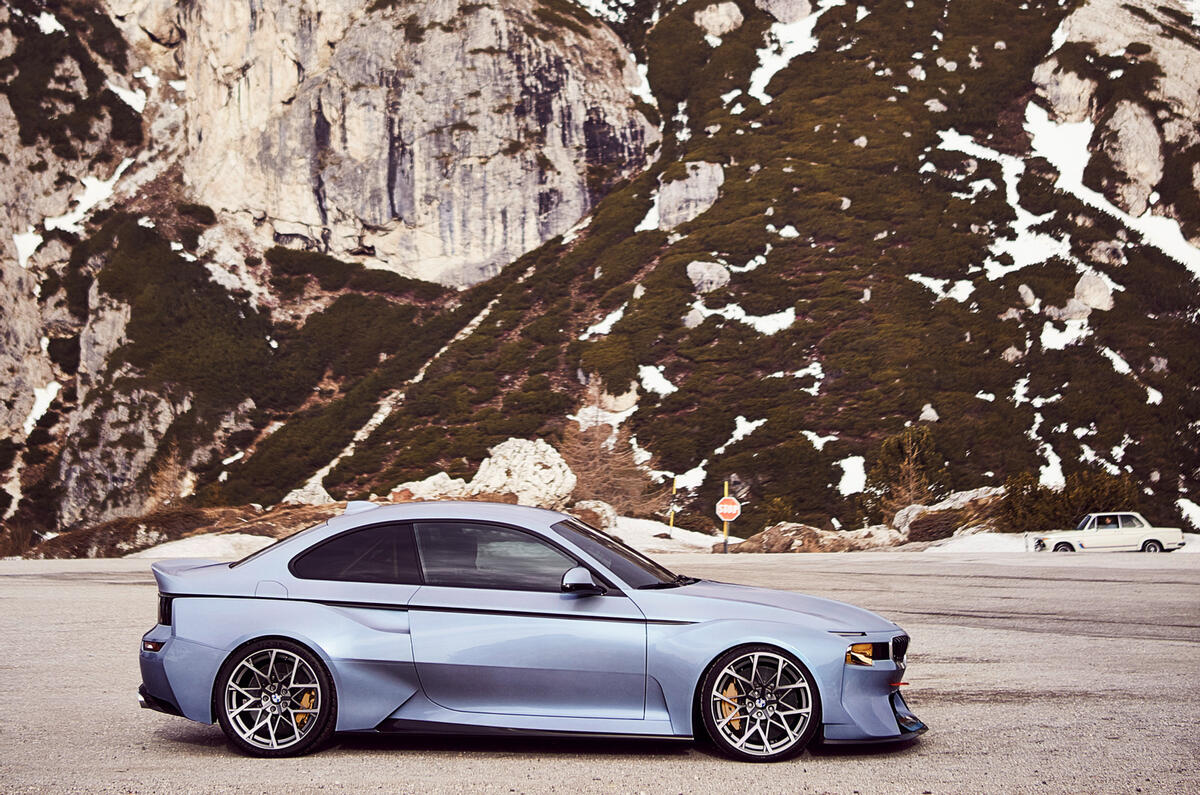 Bmw 2002 hommage 4