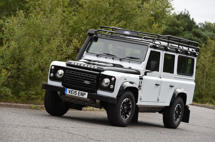 Land Rover Defender 110 Adventure